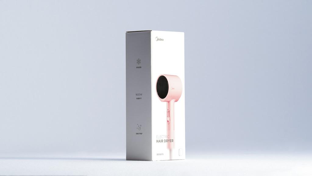 Protective packaging for home appliances 6